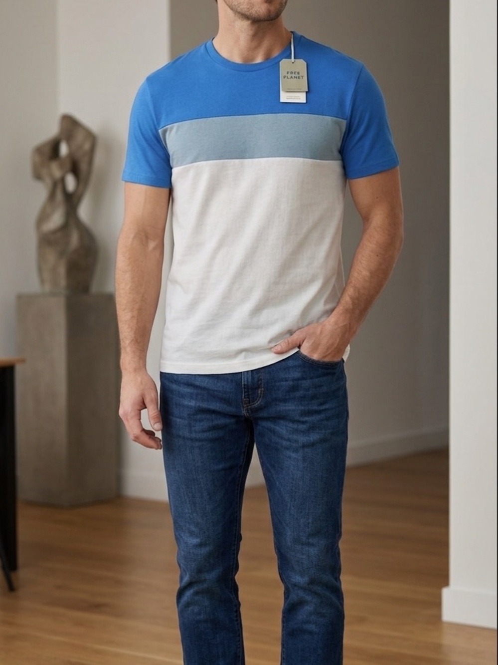 NWT Men’s Free Planet Colorblock Crewneck Tee - Size Small